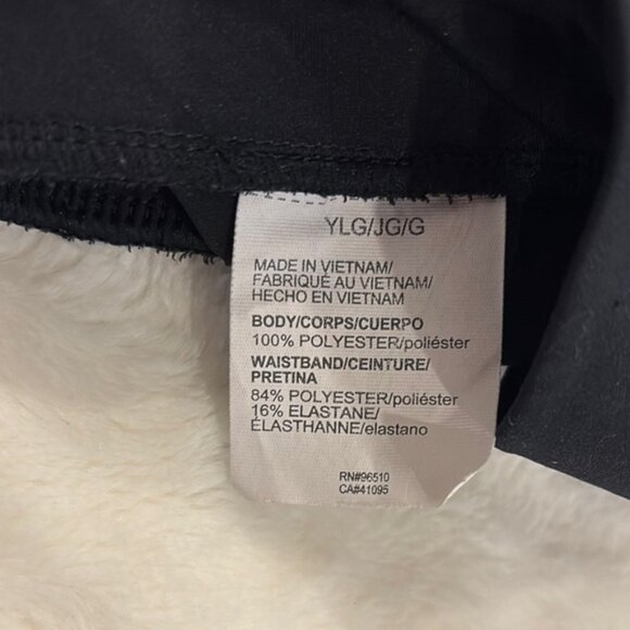 Under Armour Women's Black Shorts - Picture 6 of 11